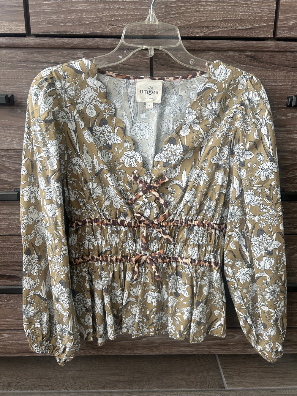 Umgee Olive Green Floral Cinched Peplum Blouse